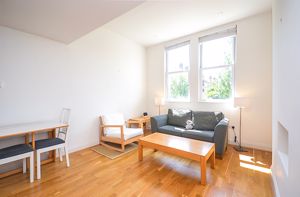 Lounge- click for photo gallery